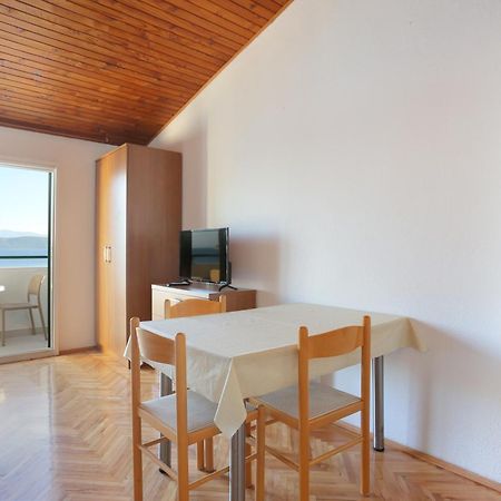 Apartments By The Sea Igrane, Makarska - 6653 Екстериор снимка