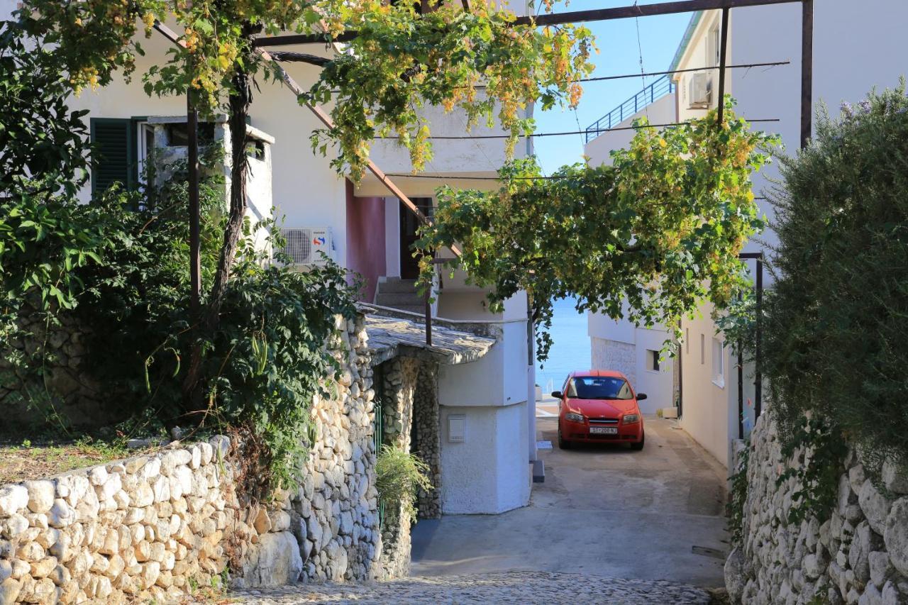 Apartments By The Sea Igrane, Makarska - 6653 Екстериор снимка