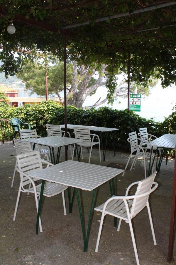Apartments By The Sea Igrane, Makarska - 6653 Екстериор снимка