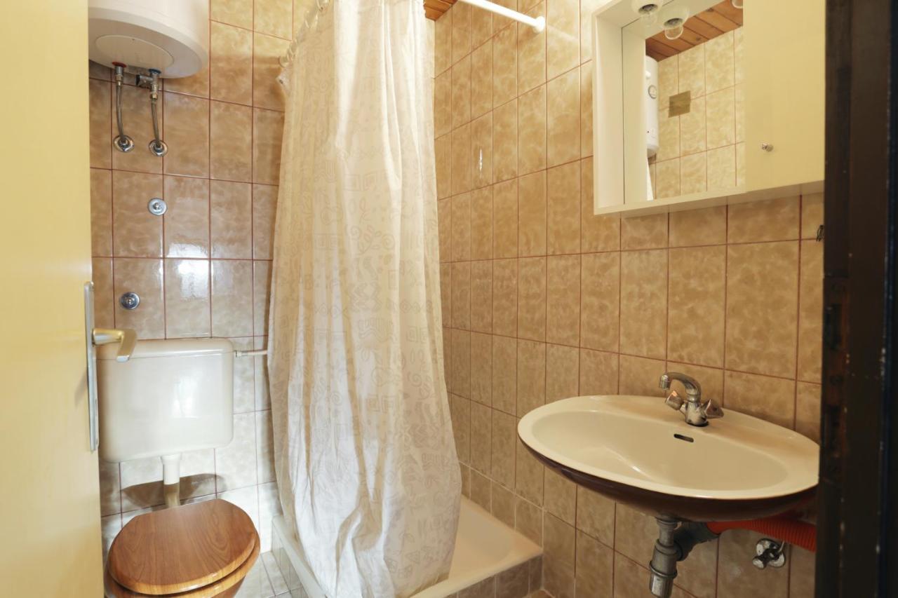 Apartments By The Sea Igrane, Makarska - 6653 Екстериор снимка
